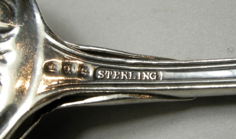 American Sterling Shell Shaped Tea Strainer (Possibly Whiting) c. 1918