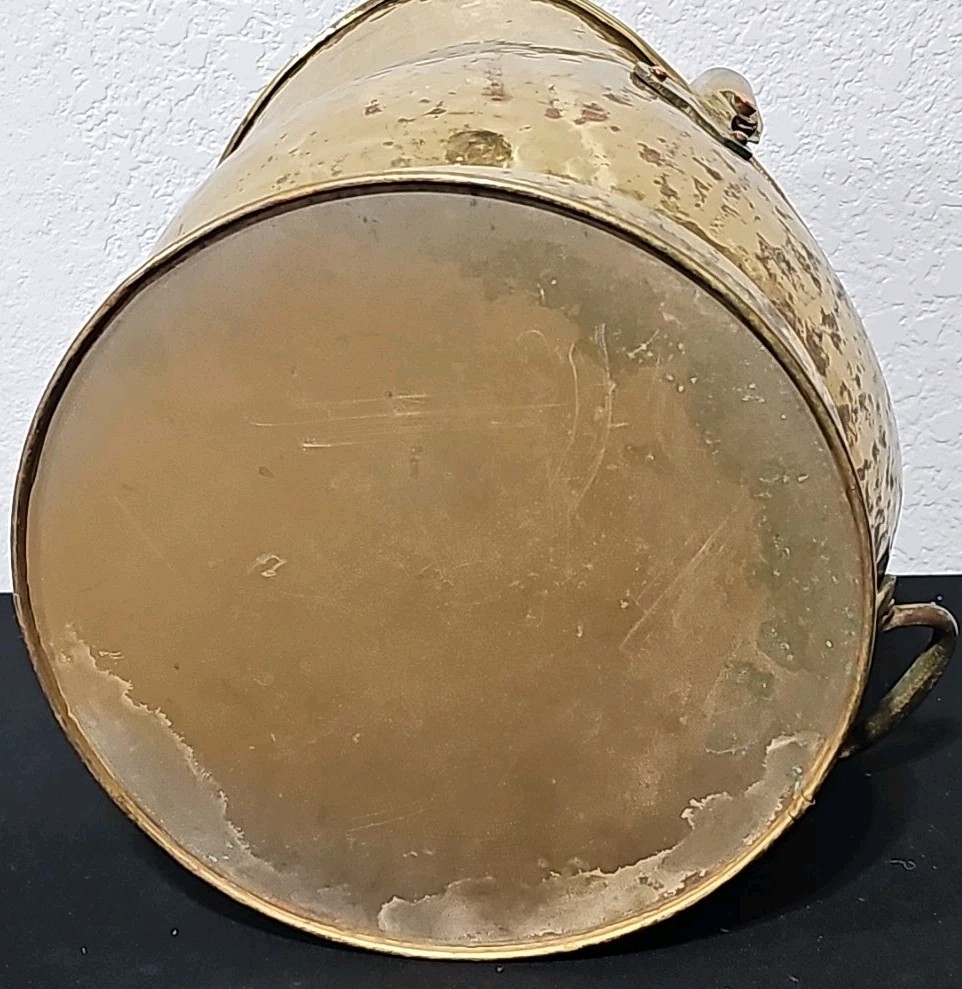 Victorian Quality Brass Helmet Coal Scuttle