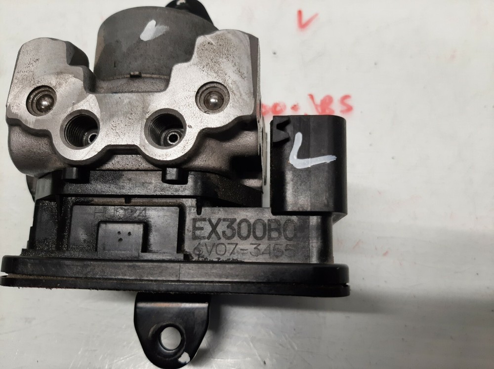 2015-2017 Kawasaki Ninja 300 ABS Module Pump 6V07-3455