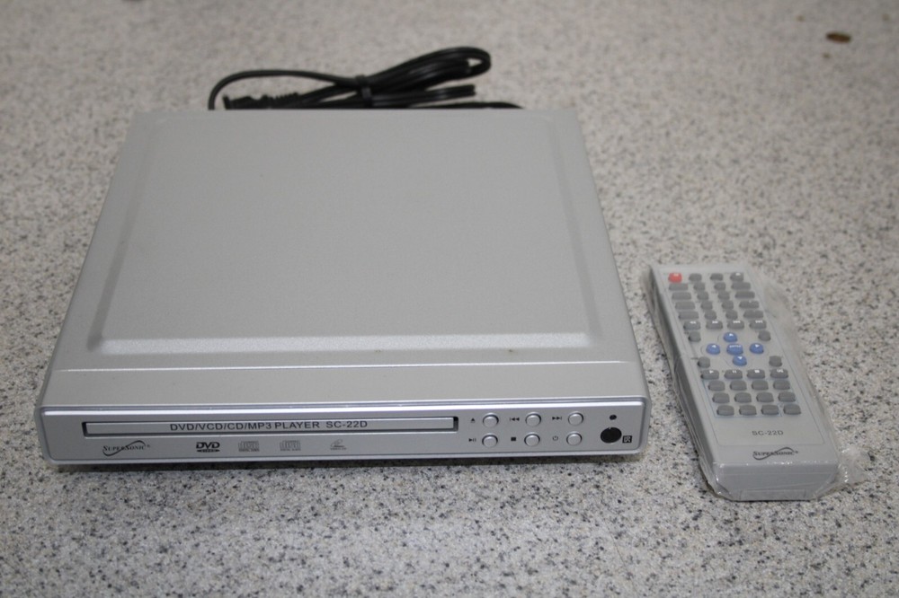 SuperSonic DVD / VCD / CD / MP3 Player SC-22D w/ remote