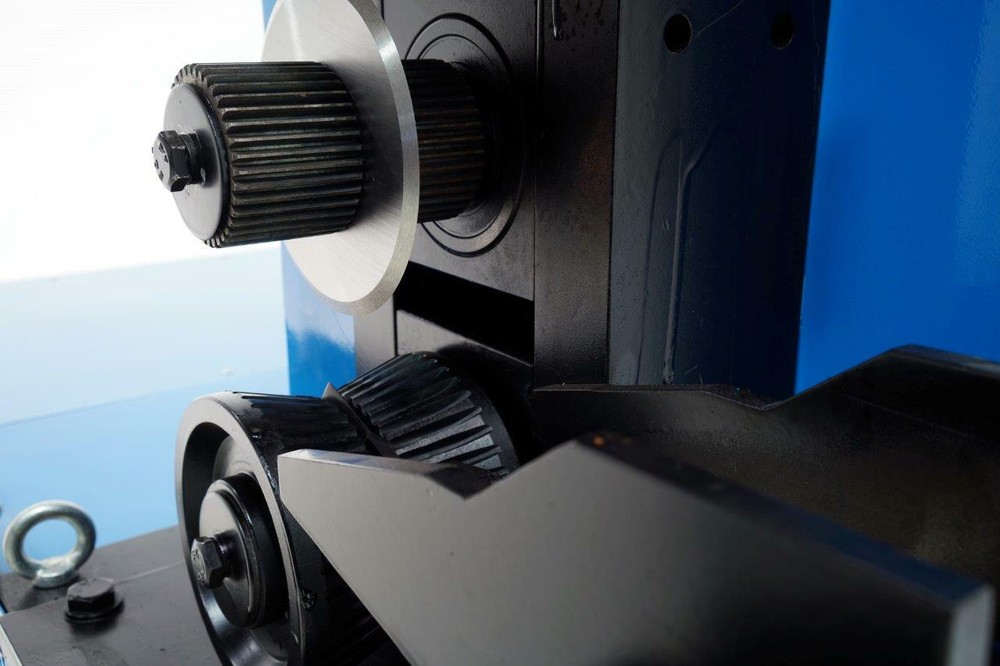 BWS-80 HD - Industrial wire stripping machine - Bluedog Wire Strippers