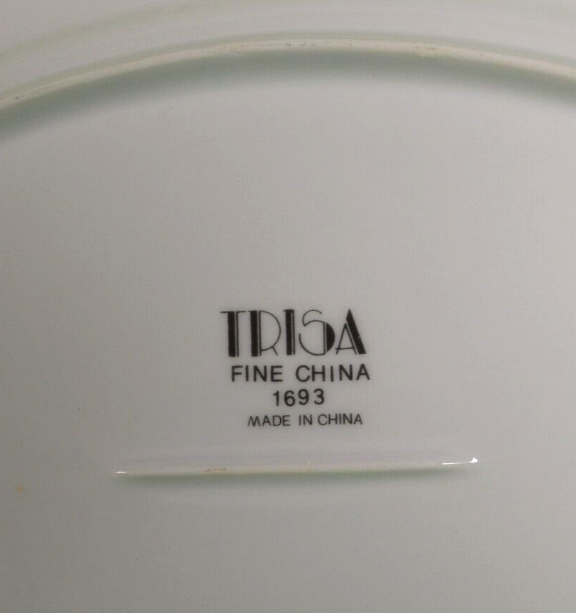 14" Oval Serving Platter by TRISA, TRISA Christmas Dinnerware 1693.