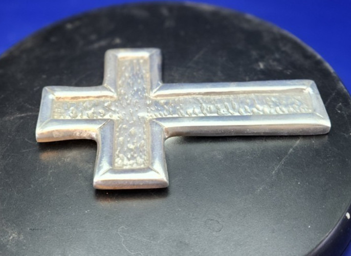 Gretchen Collection Hanging 6.25" Metal Cross