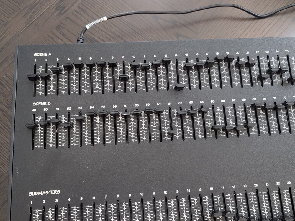 Lehigh Millennium Lighting Control Console 48/96