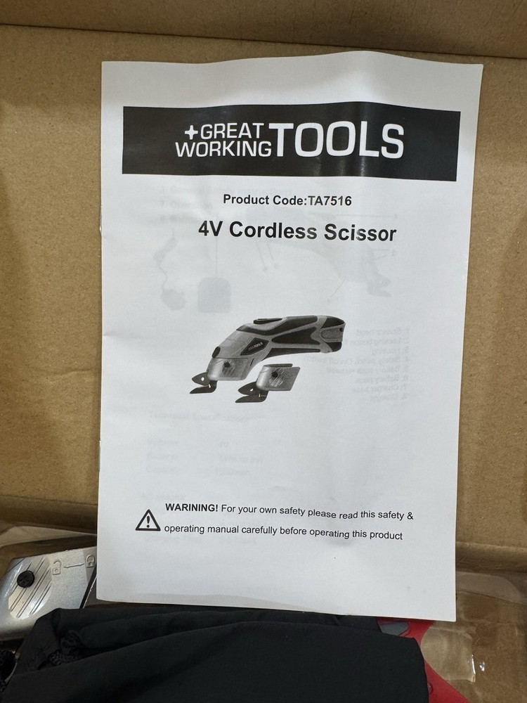 Great Working Tools Cordless Scissors Electric 4v Multipurpose Use New in Box!