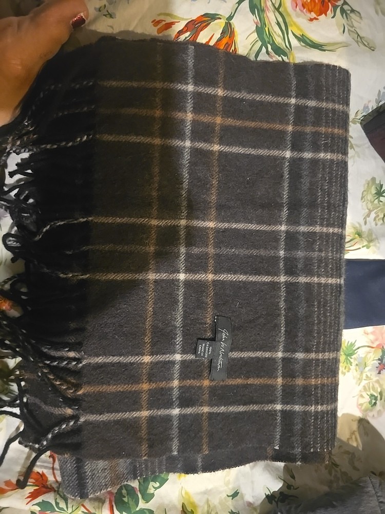 John W. Nordstrom  100% Cashmere, Brown Plaid Scarf.