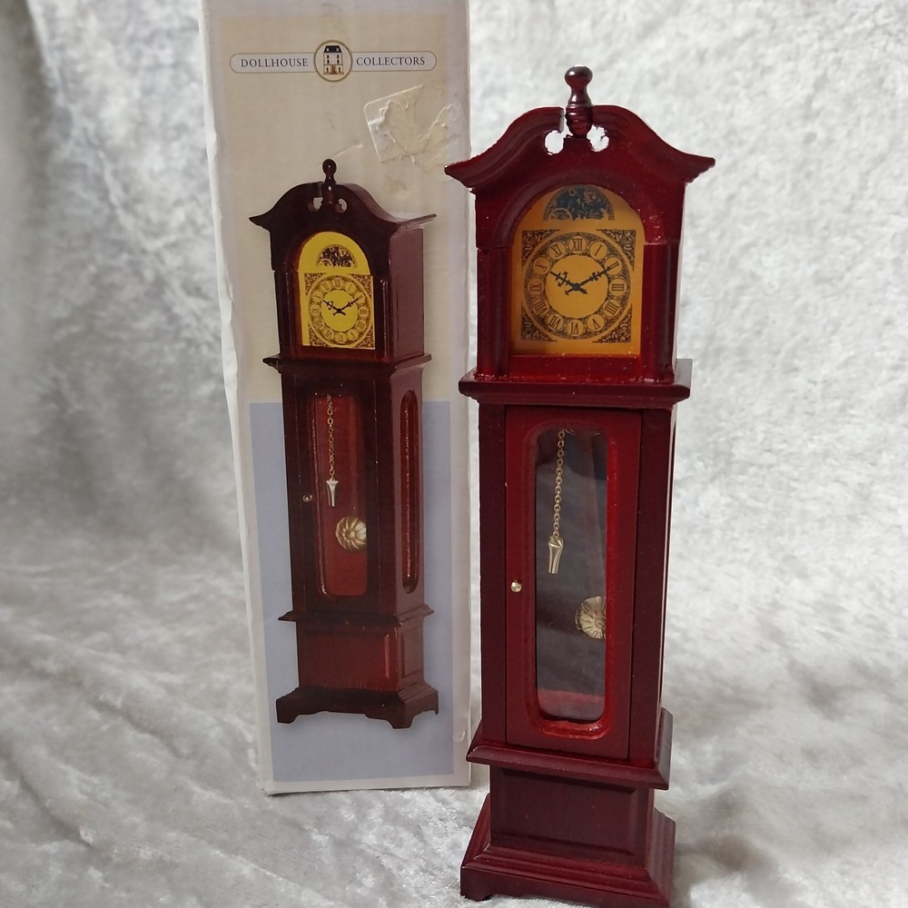 Dollhouse Collection Grandfather Clock