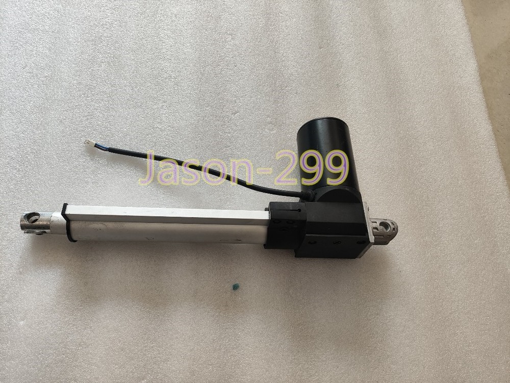 HT102-200-373E fast ship by DHL OR EMS