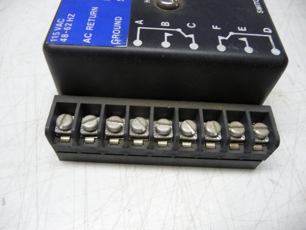 Levelite Model #11-510S, 2 Probe Level Controller, 2 - SPDT Contacts, 115 Vac