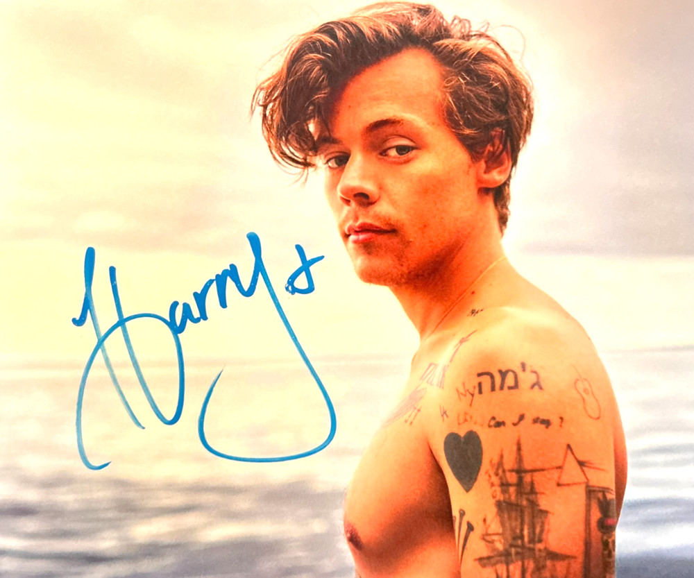 HARRY STYLES Hand Singed 8x10 inch Original Authentic Autograph w/COA