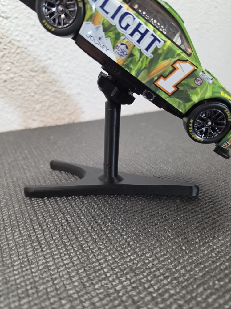 Adjustable 1:24 Nascar Diecast Car Display Stand