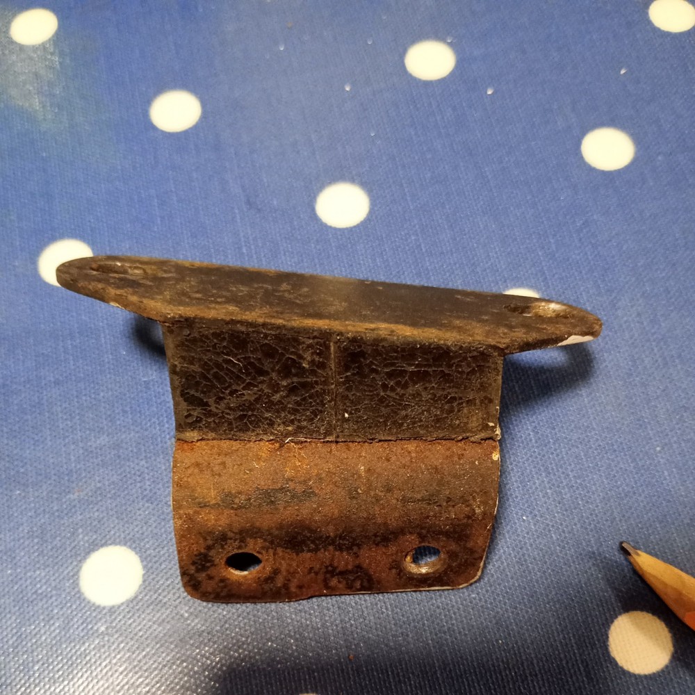 BMC rubber bush exhaust subframe bracket 17