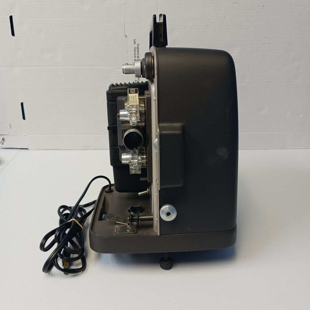Vintage Bell & Howell Super 8mm Autoload Projector Model 346A