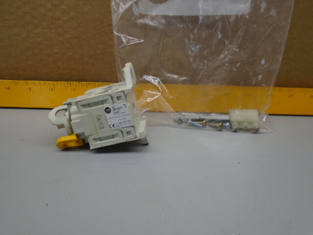 194L-A12  Allen Bradley Disconnect Switch  X122