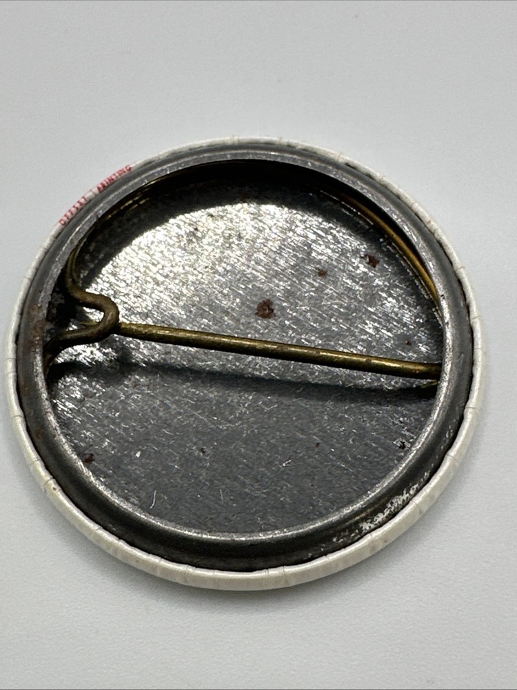 UFW United Farm Workers Support Farm Workers Label Pin Button Pinback