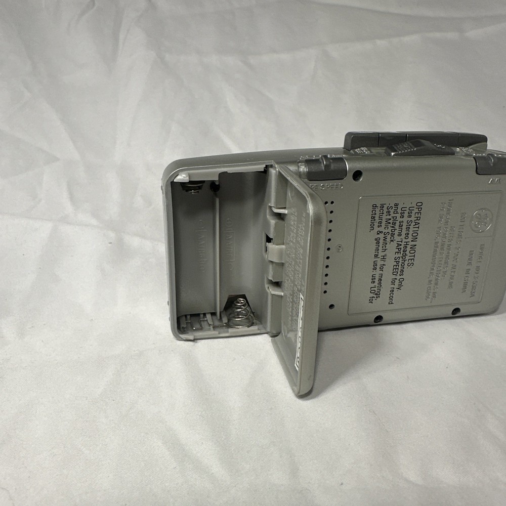 GE 35383 Handheld Cassette Voice Recorder, Tested