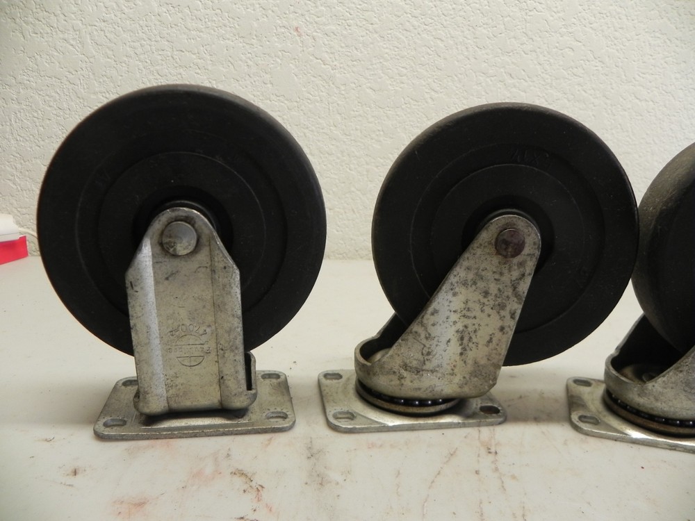 Vintage Snap-On KR557 Roll Cab 4 Piece Caster Set 2 Swivel/Locking & 2 Fixed