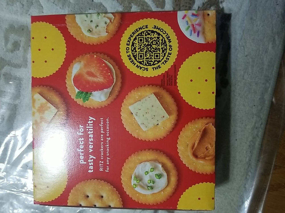 Ritz Garlic Butter Crackers 13.7 oz