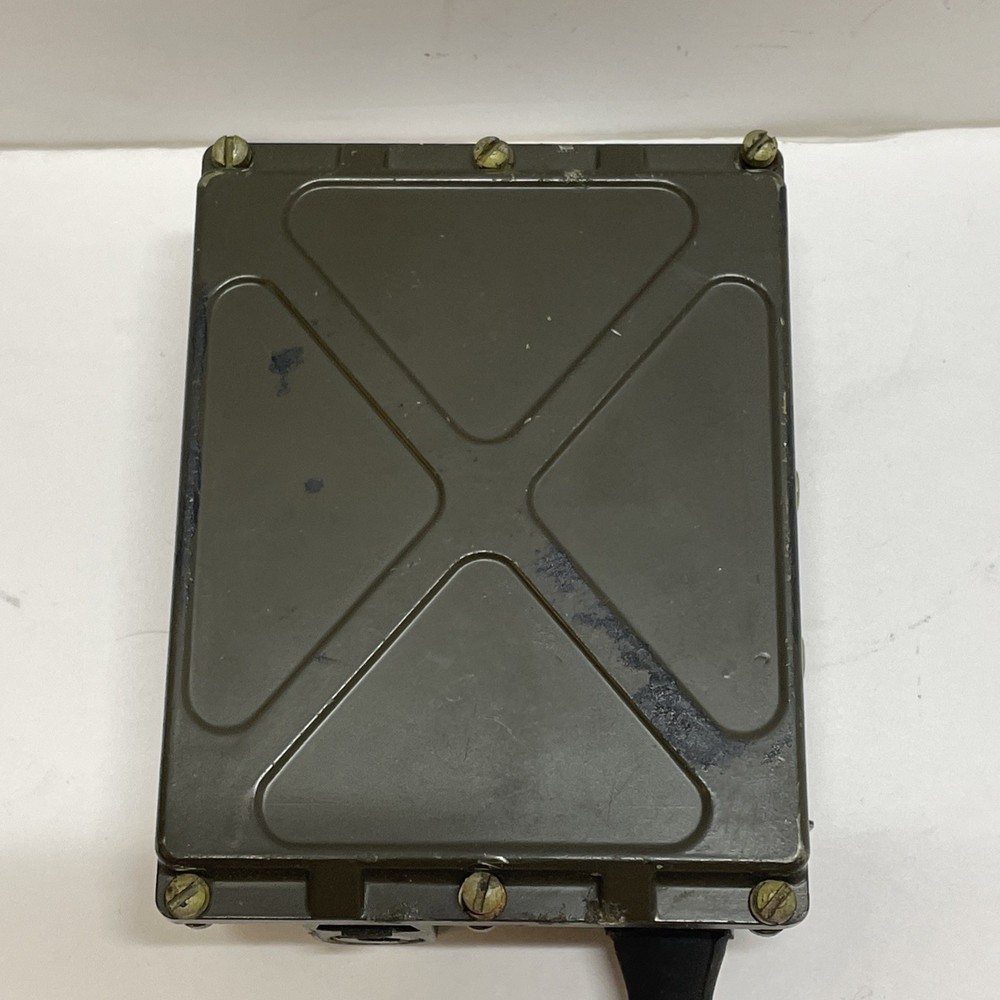 Military Pilot Survival Radio Receiver Transmitter RT-285 A/ URC-11 Untested