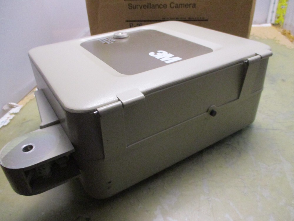 vintage 3m p-16 surveillance/security camera [0-J.75]