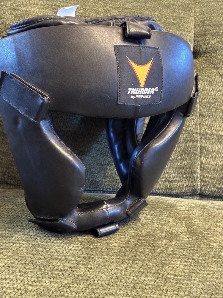 Thunder By Pro Force Boxing Headgear Size Large/Extra Large