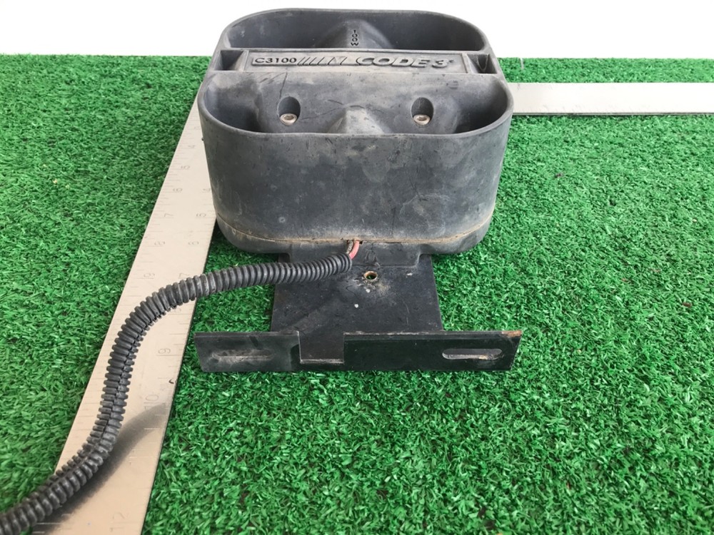 Code 3 C3100 100 Watt Siren Speaker only with Bracket #4