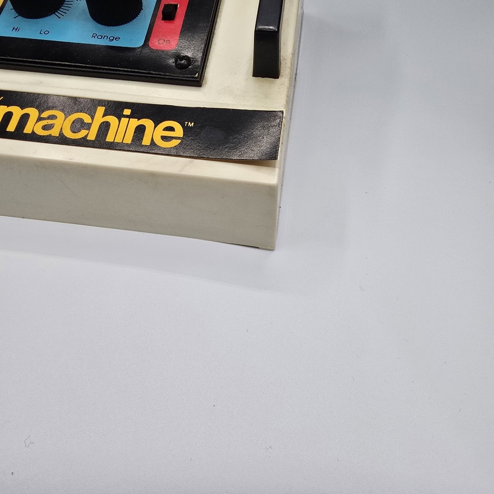 Remco Electronic Sound FX Machine Space 1979 (Battery Operated, Missing cover. )