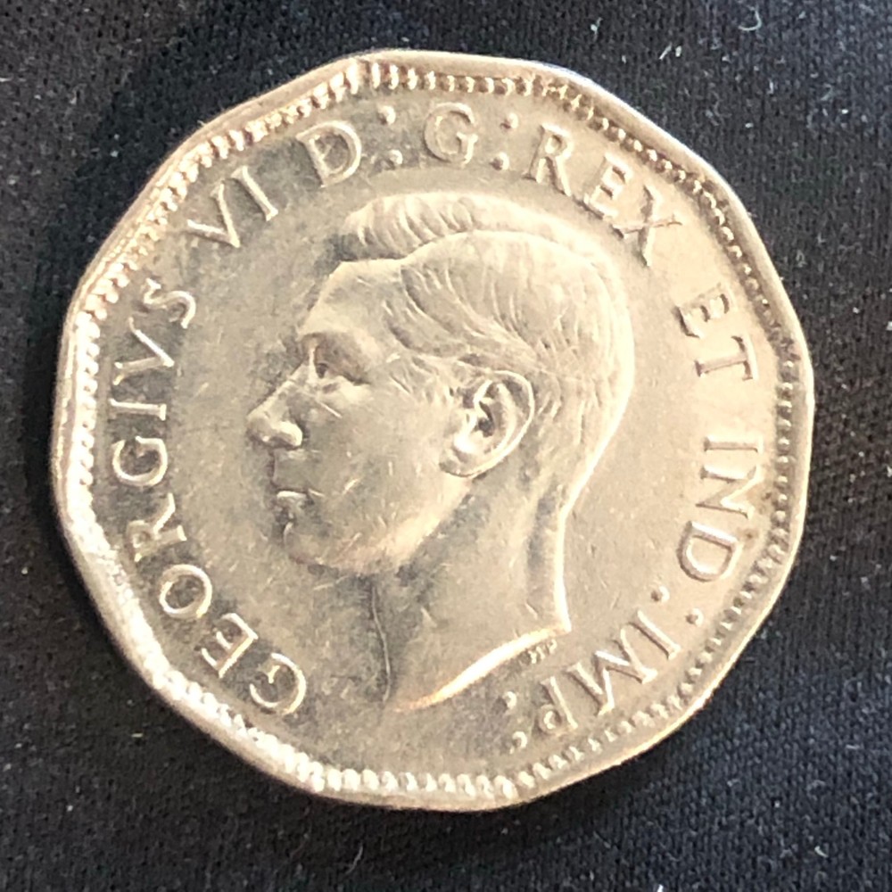 1946 Canada 5 cent Nickel Coin - XF (Extra Fine) condition