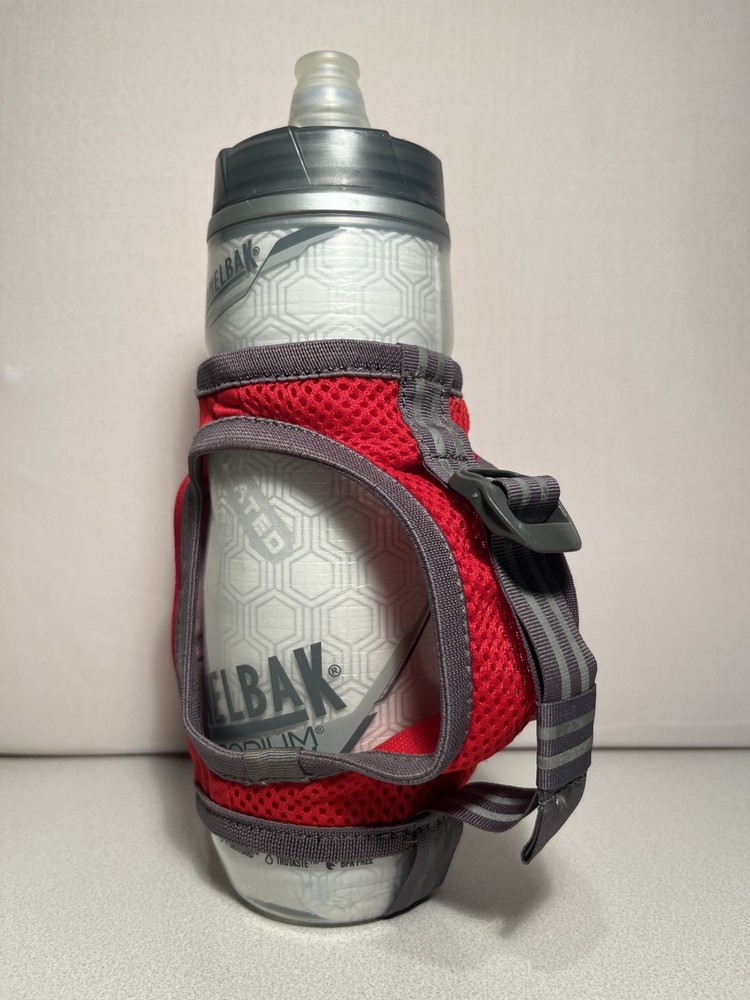 Camelbak Quick Grip Handheld Adjustable Holder & Podium Chill 21oz Bottle