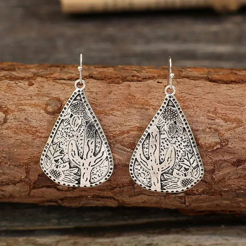Vintage Teardrop Shape Cactus Sunflower Pattern Dangle Earrings Retro