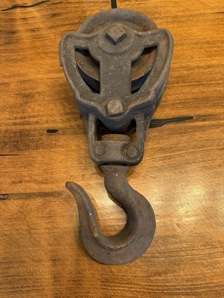 Vintage Rustic Cast Iron Block & Tackle Pulley