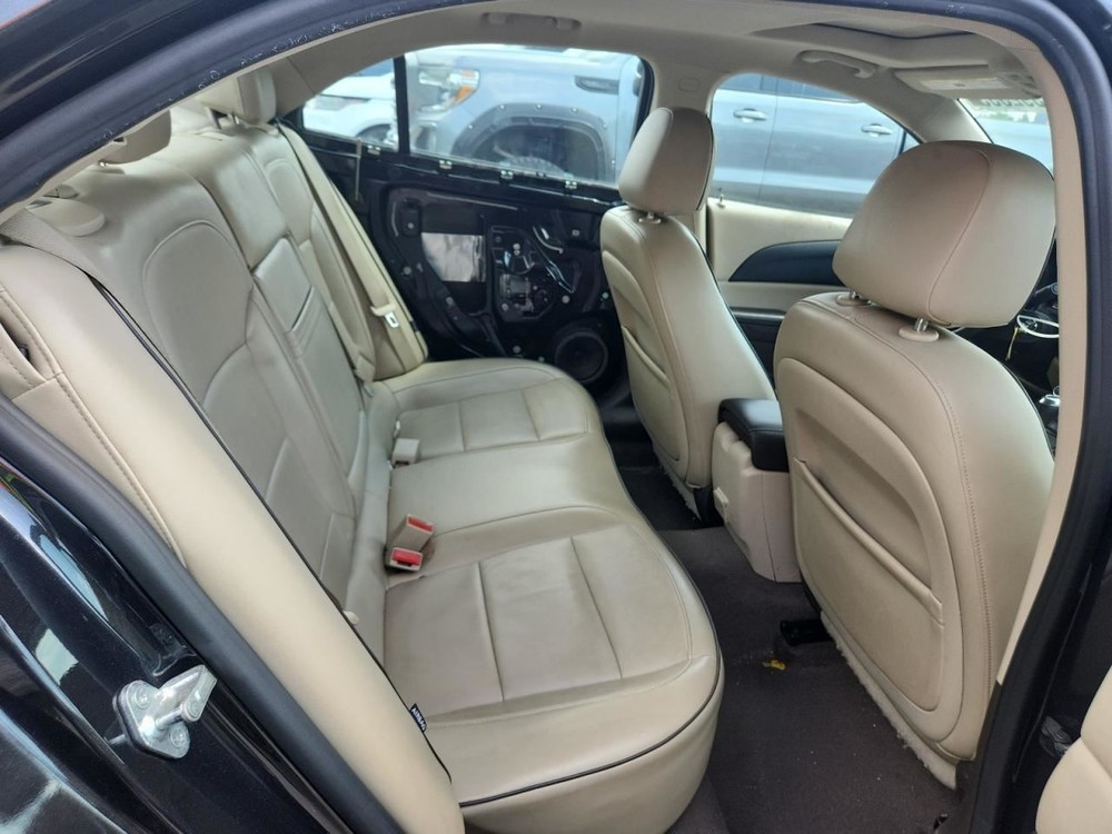 MALIBU 2013 Glove Box 4728971