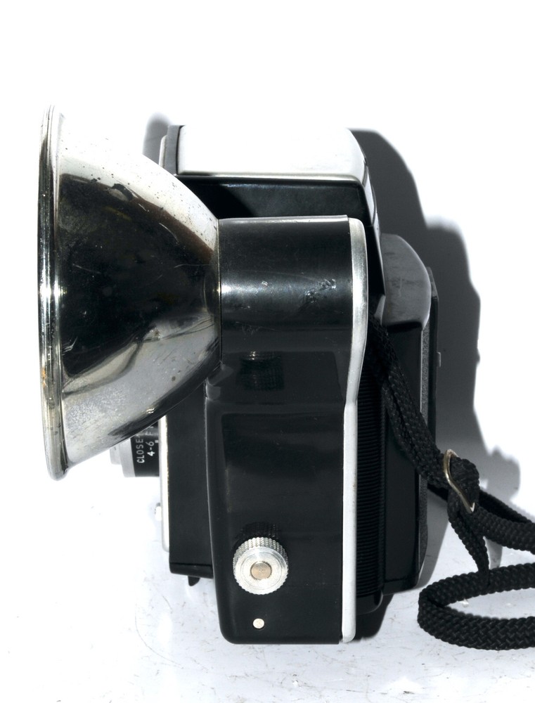 Kodak Brownie Reflex 20 w/Flash