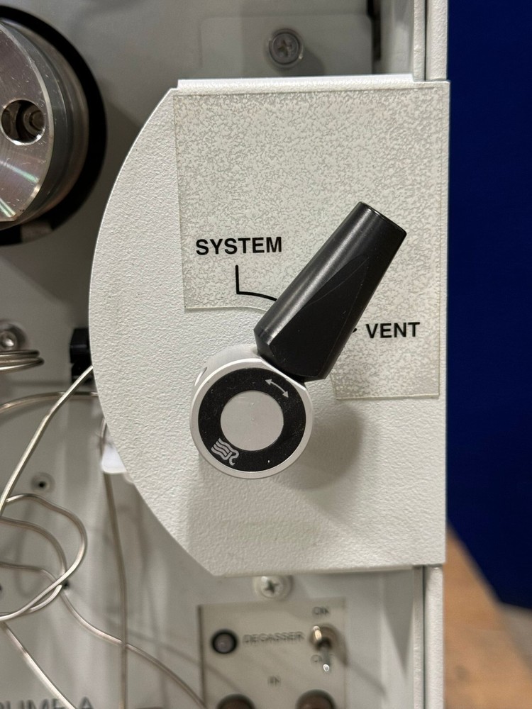 Waters 1525U Programmable Flow Rate Binary HPLC Pump 186001825IVD Model 25U