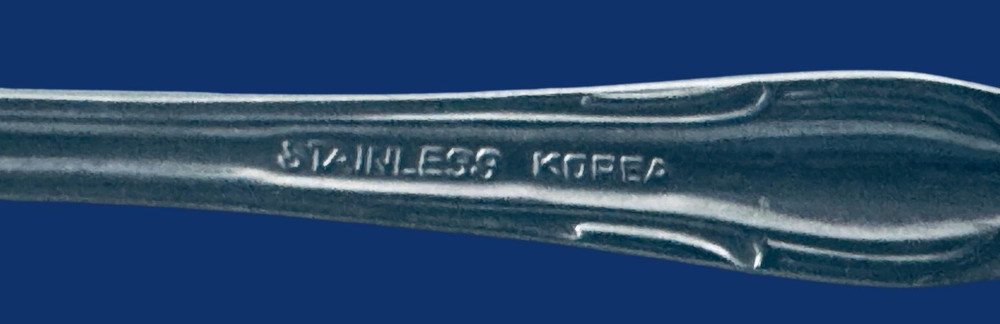 Unknown UNF234 Stainless Korea Glossy Finish - Solid Dinner Knife 8 1/2"