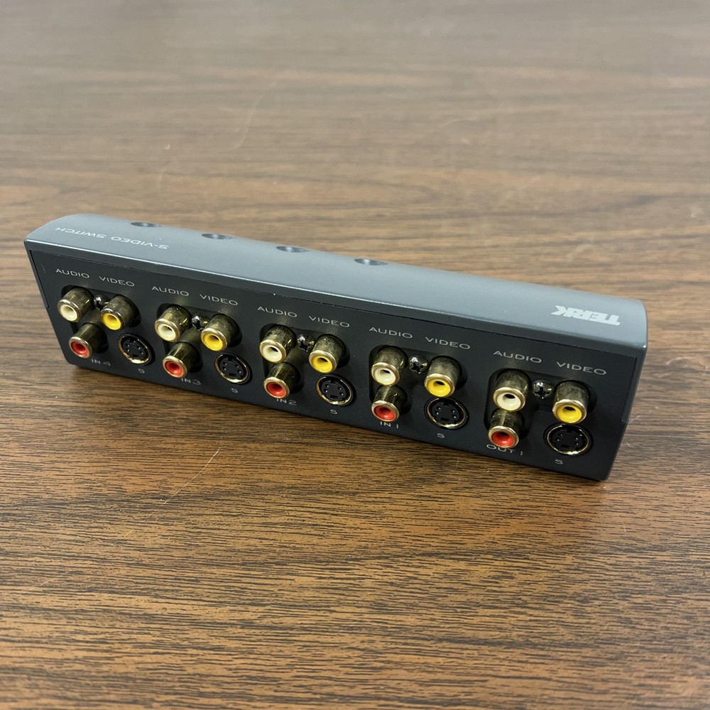 Terk VS-4 4-Way S-Video RCA Video Selector Switch Composite Audio Splitter
