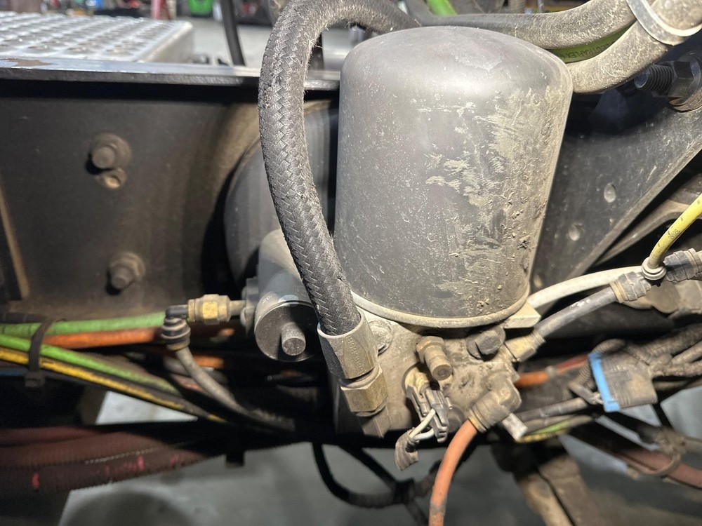Bendix AD-IS Air Dryer - Used