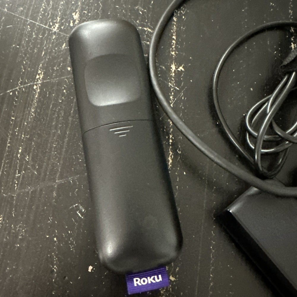 Roku 3700x Streaming Device