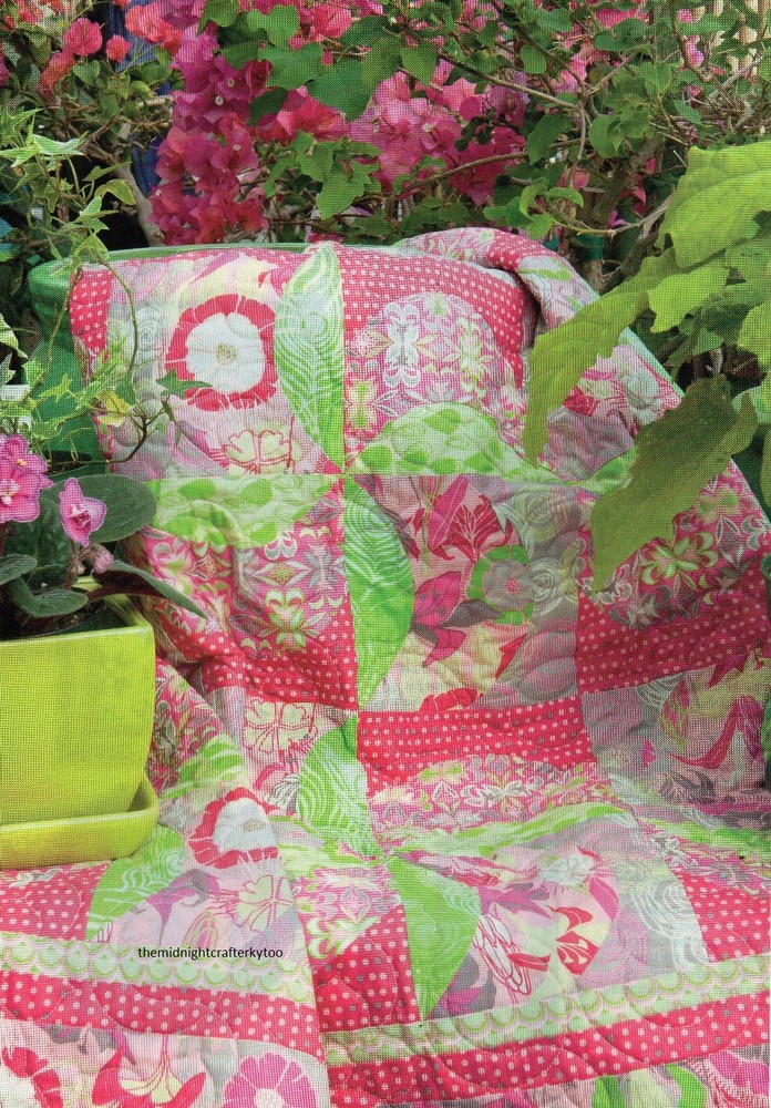 Curves In Bloom Quilt Pattern Pieced MD