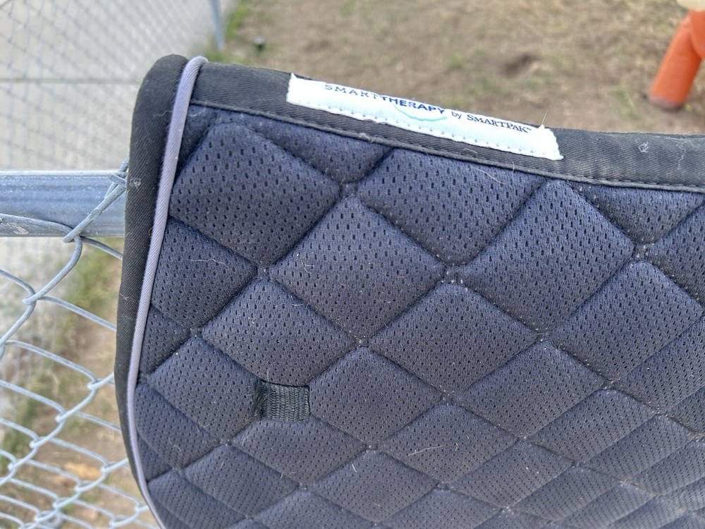 Smartpak SmartTherapy ThermoBalance Ceramic All Purpose Saddle Pad Black