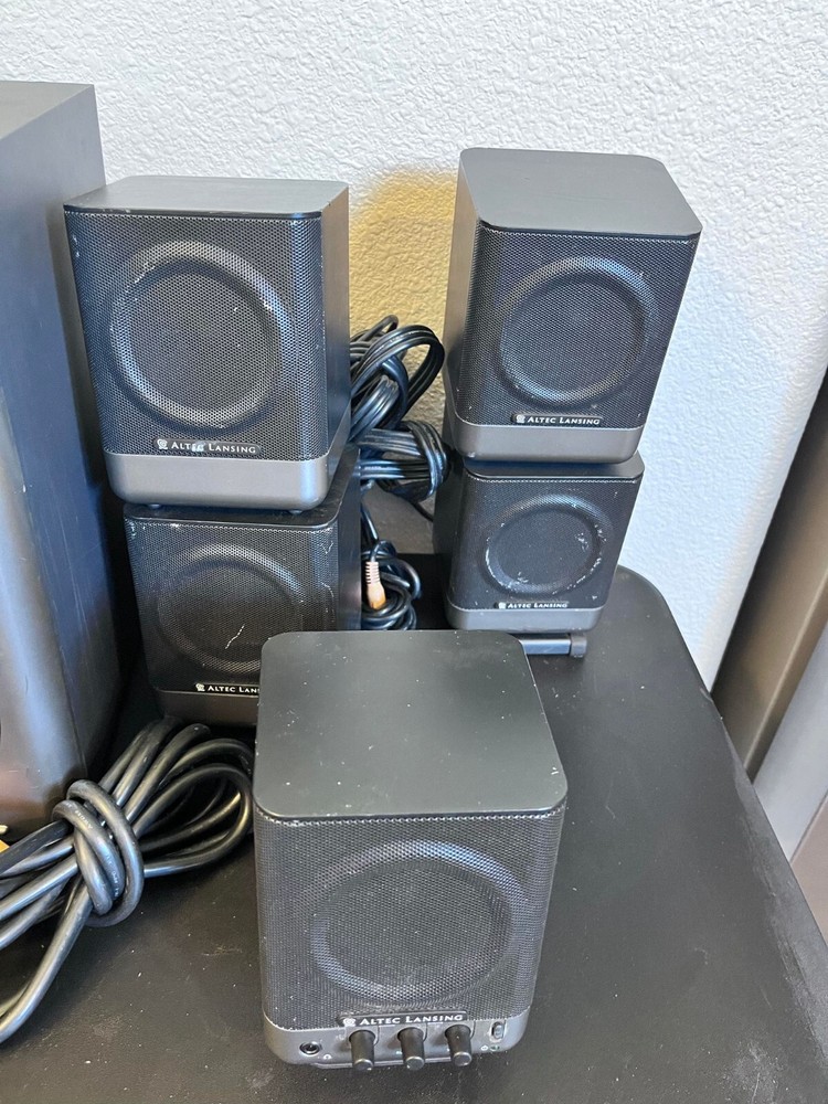Altec Lansing Subwoofer Model 251 PC Control Gaming Speaker System Black Set 6