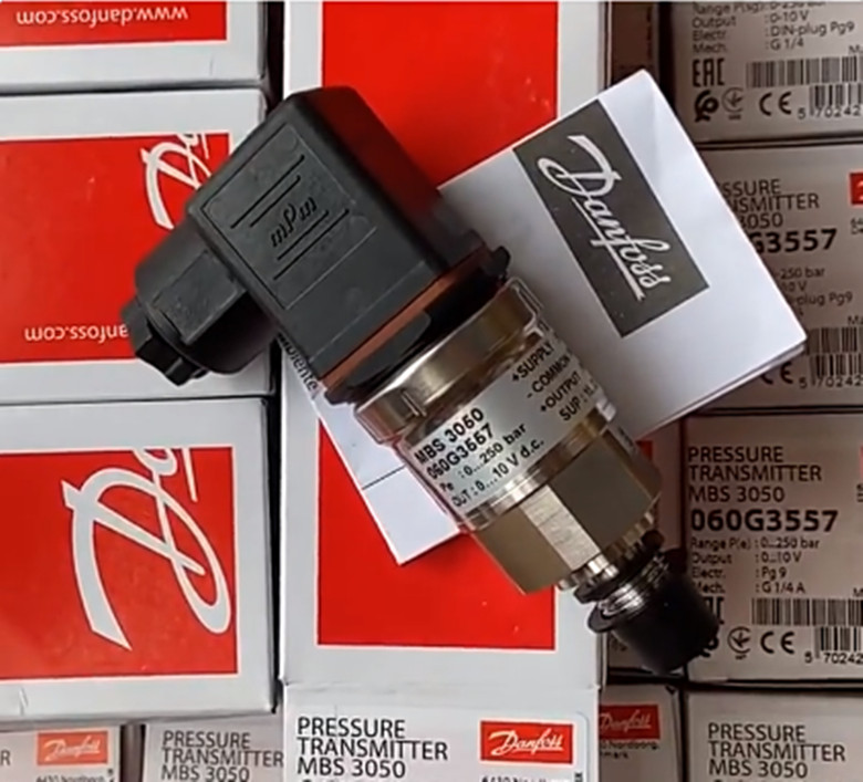 Danfoss MBS3050 060G3557 pressure sensor