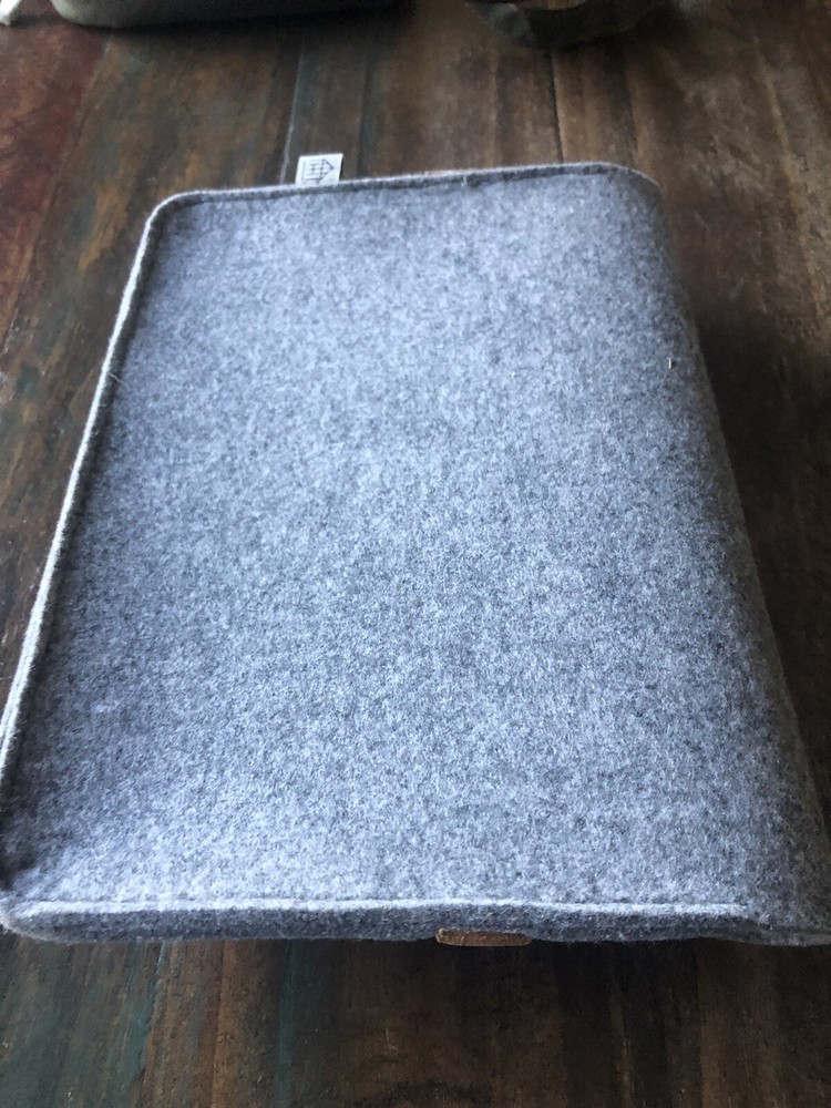 Felt Pouch With Leather Closure