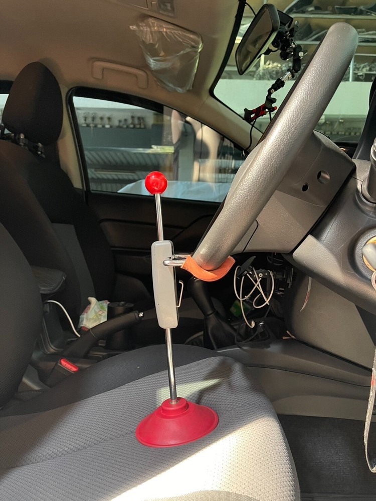 Steering Wheel Holder Stand Tool - Adjustable Alignment tool