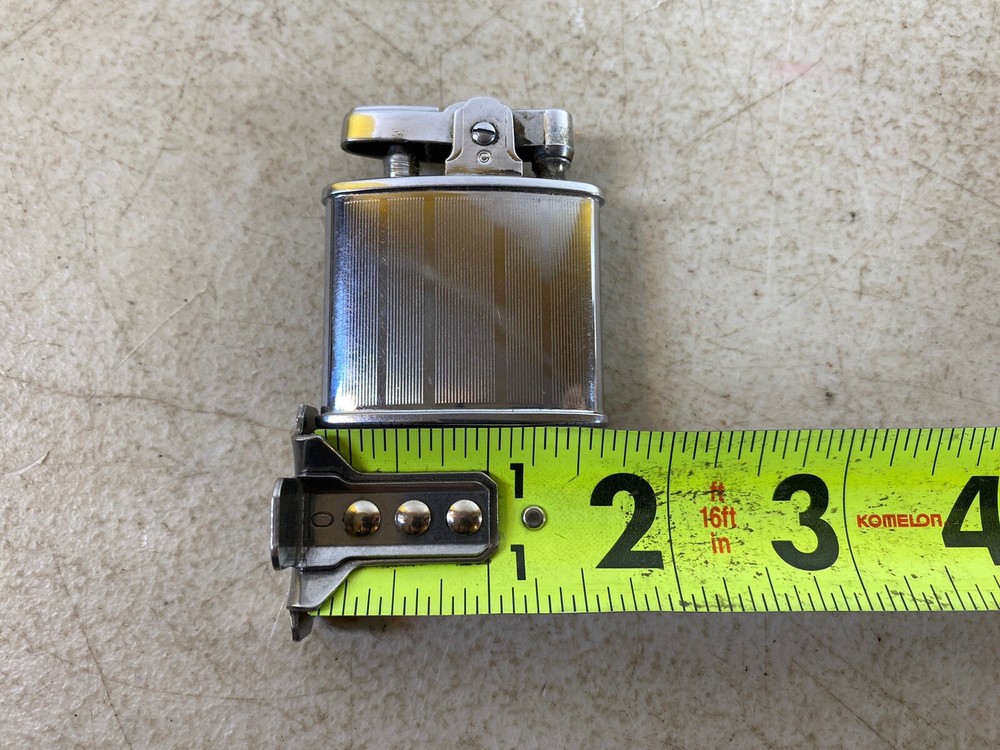 Ronson Vintage Lighter 50B2