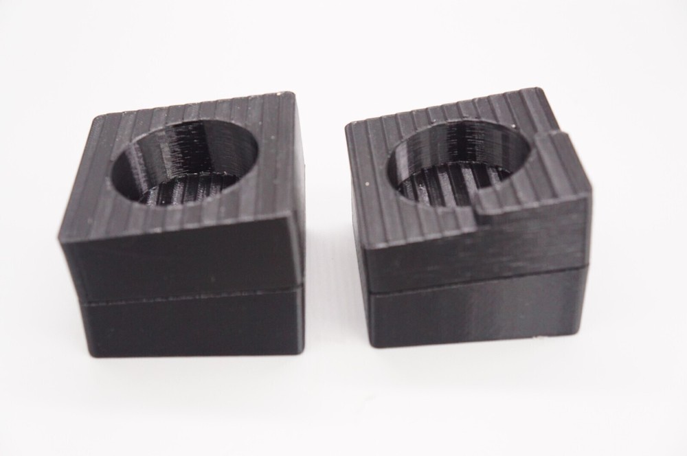 Convenient Angled Stands for Ableton Push 3 Dedicated Midi Controller