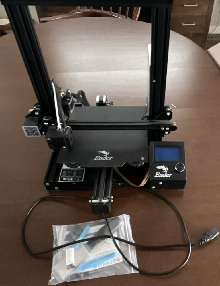 Ender 3D Pro 3d Printing Machine with Accessories Works Great