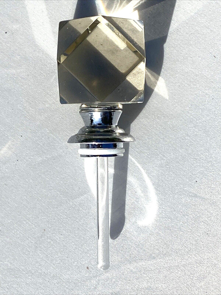 Olig Cassini Crystal Perfume Bottle**