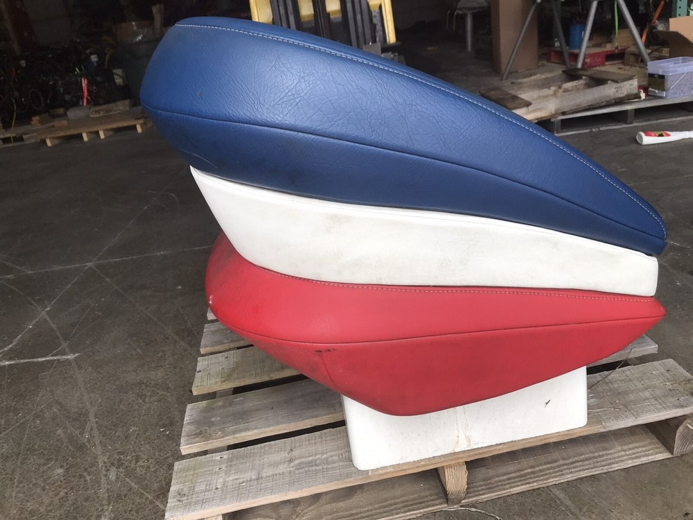 boat captains chairs seats set