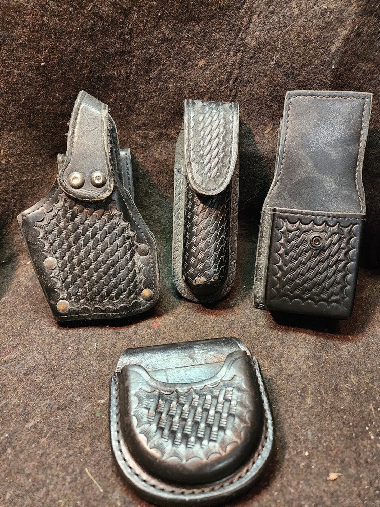 Police Galls And Gould Holsters